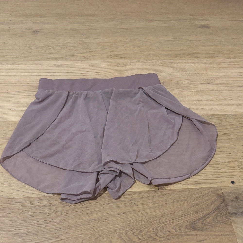 Tiger Friday petals shorts size a adult extra small